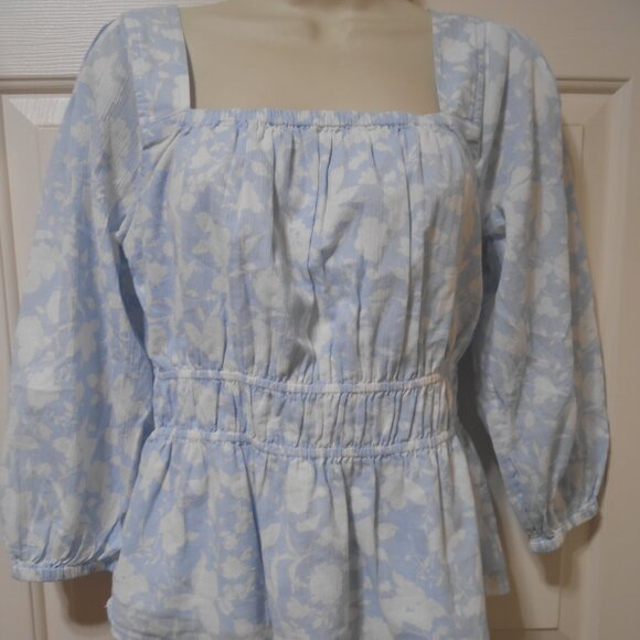 NEW FREE ASSEMBLY LIGHT BLUE FLORAL SQUARE NECK BLOUSE TOP SZ SMALL LINED - Picture 1 of 9